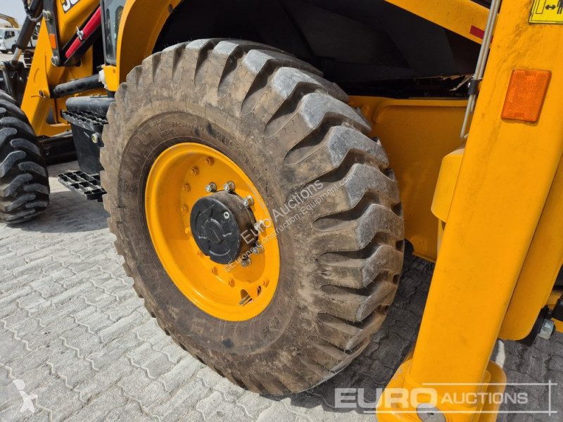 Graaflaadmachine JCB 3DX PLUS