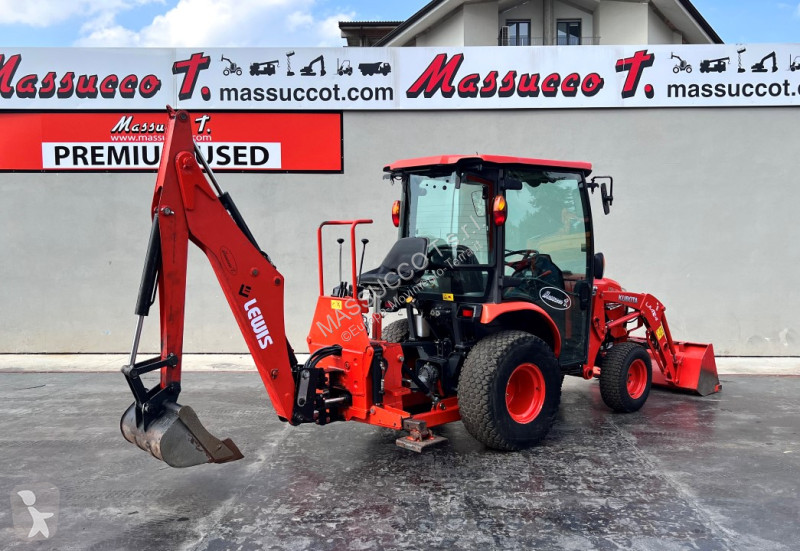 Экскаватор-погрузчик Kubota  B2231 4x4 CON...
