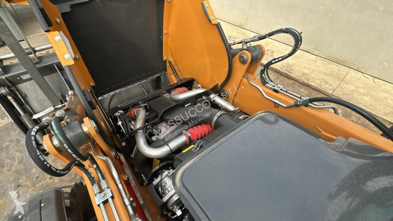 Bagr Case 4x4