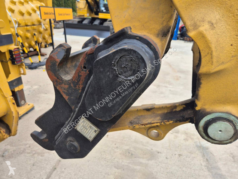 Bagr Caterpillar 428-07
