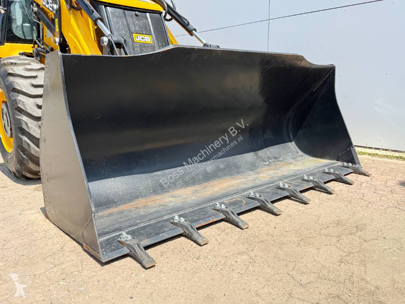 Bagr JCB 3DX /  Plus 4WD - New / Unused/ Hammer...