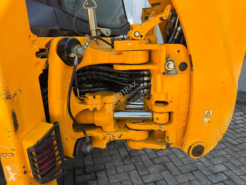 Traktor med grab JCB 3 CX 2017
