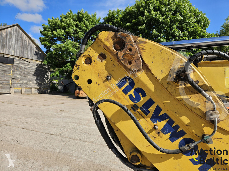 Bagr Komatsu E0