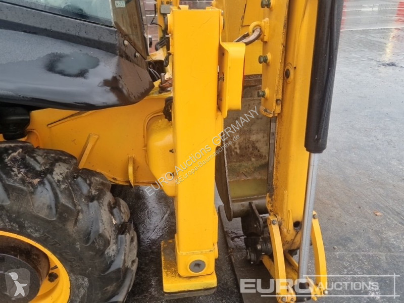 Buldoexcavator JCB 2CX