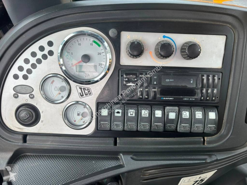 Tractopelle JCB 4 CX