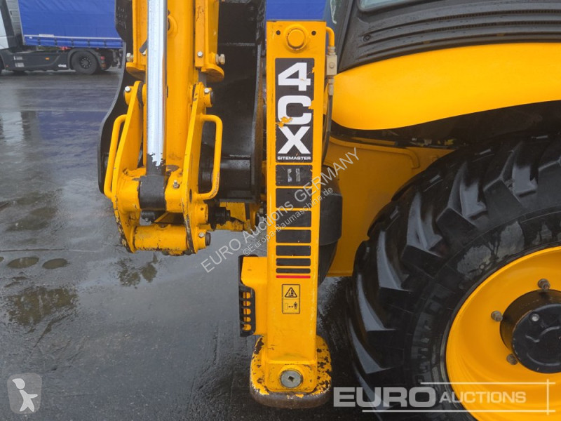 Rýpadlo-nakladač JCB 4CX PRO