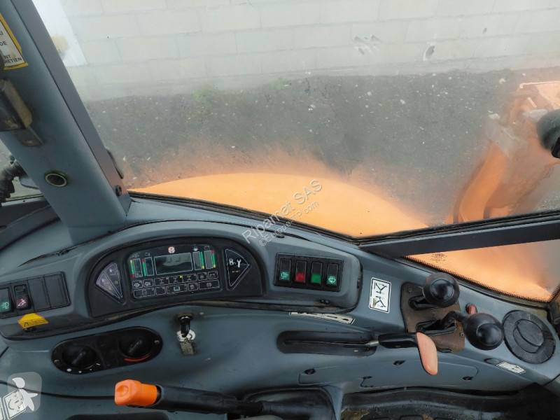 Tractopelle Fiat-Hitachi FB 200-4 PS
