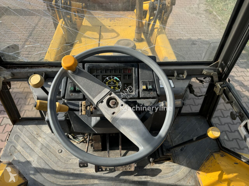 Retroescavadora JCB 3CX