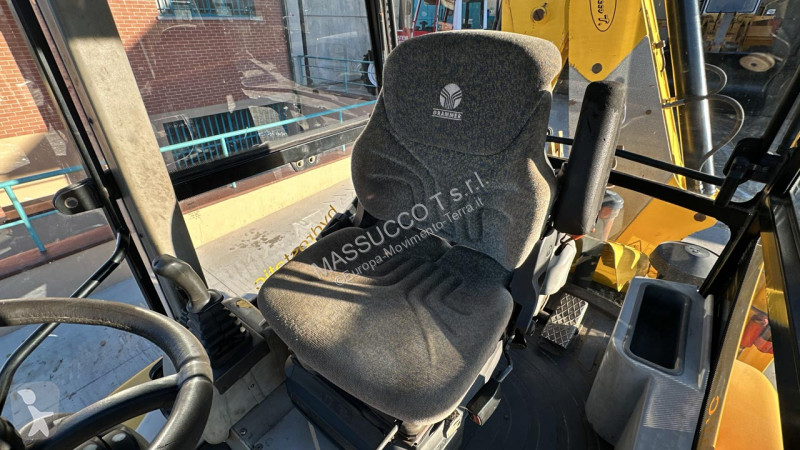 Traktor med grab Palazzani 4X4