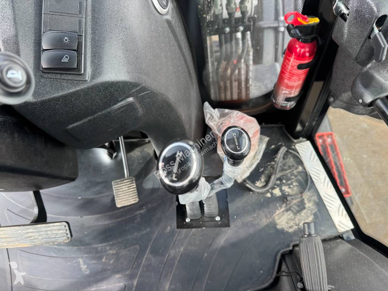 Rýpadlo-nakladač  420x 4WD - UNUSED! Telescopic...