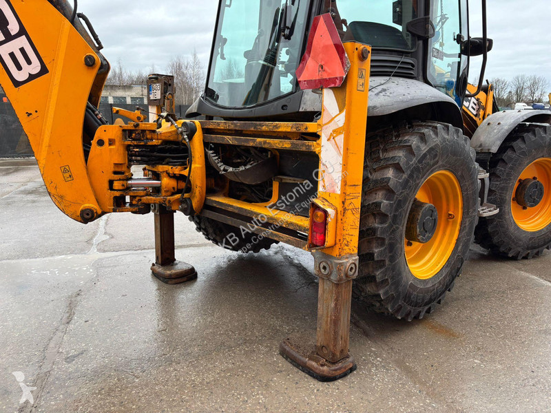 Rýpadlo-nakladač JCB 4 CX TILT
