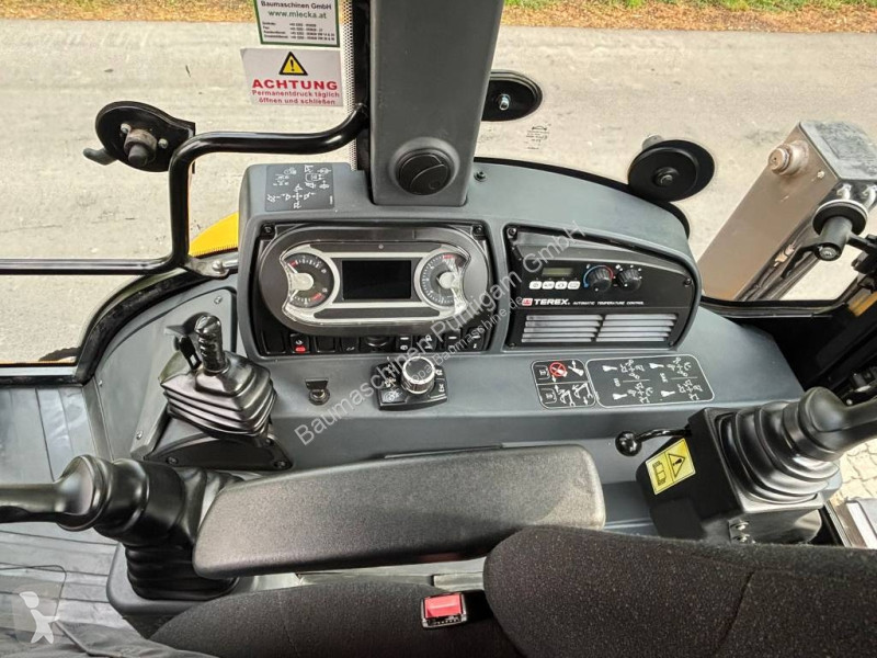 Bagr Mecalac TLB 990 PS