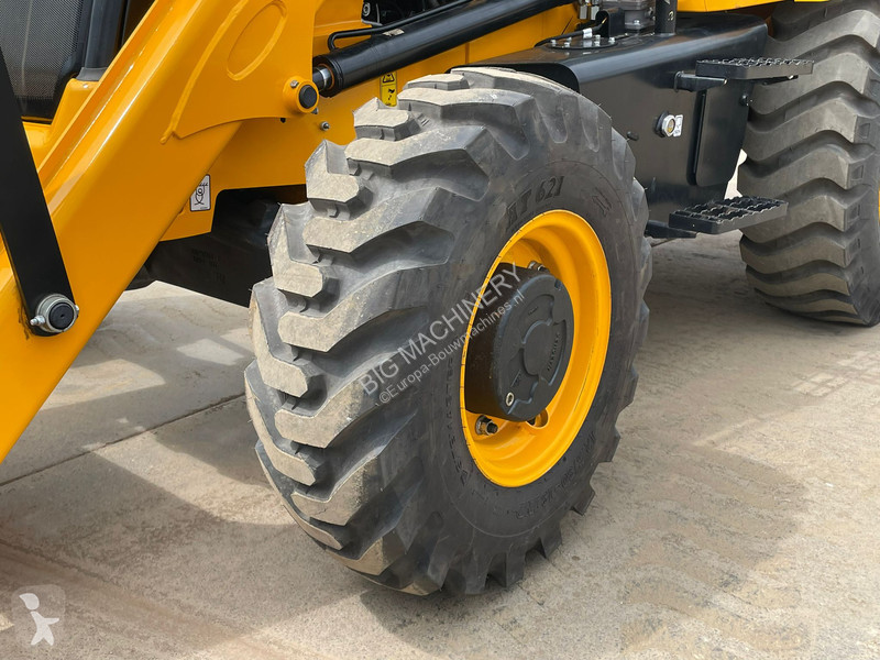 Traktor med grab JCB 3DX 4x4 A/C Hammerlines