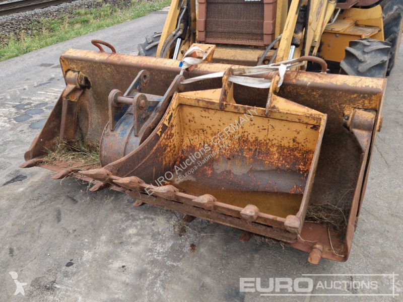 Buldoexcavator  580K