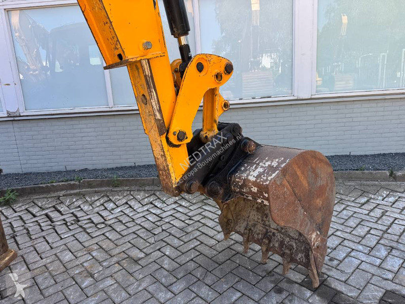 Traktor med grab JCB 3 CX 2017