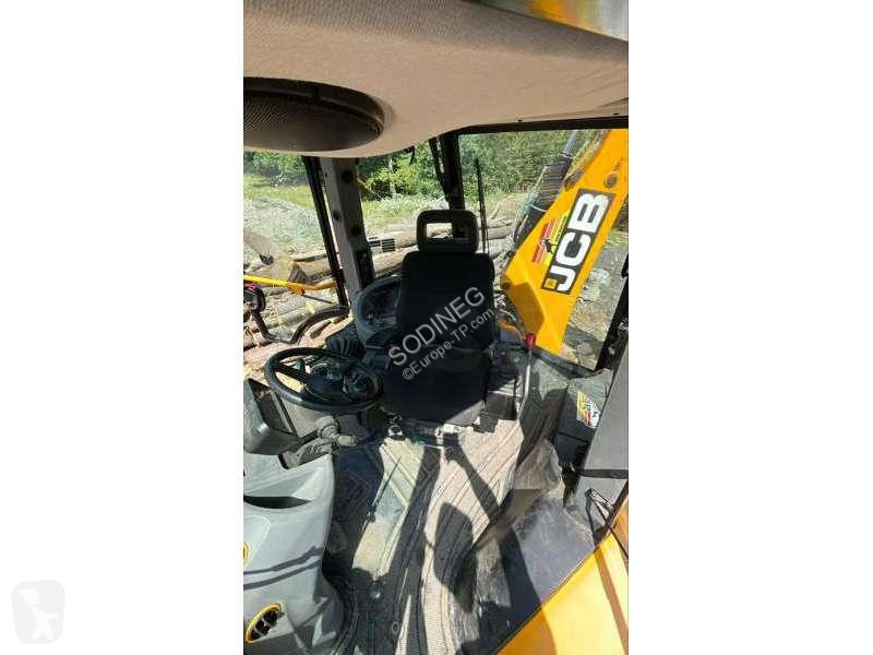 Tractopelle JCB PRO