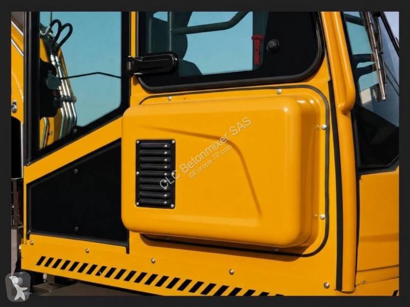 Bagr CLC Tracto Pelle T 4200