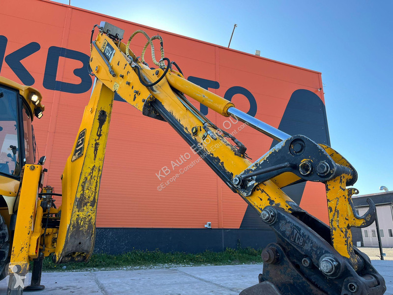 Retroescavadora JCB 4 CX 4x4