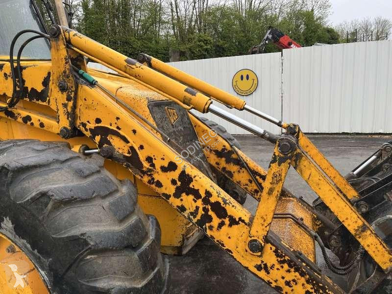 Retroescavadora JCB SUPER
