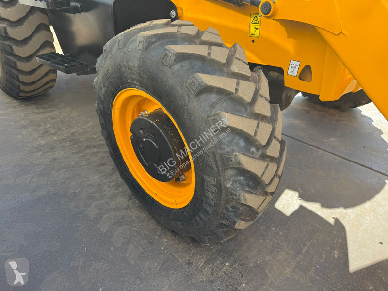 Retroescavadora JCB 3DX 4x4 Xtra with...
