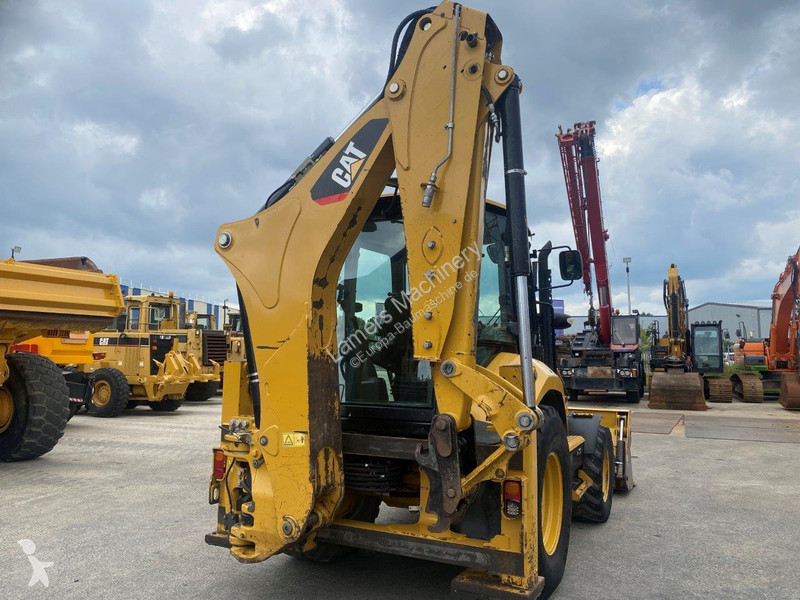 Traktor med grab Caterpillar 2 NVT