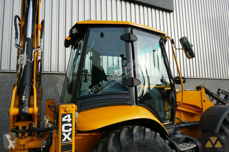 Traktor med grab JCB PRO