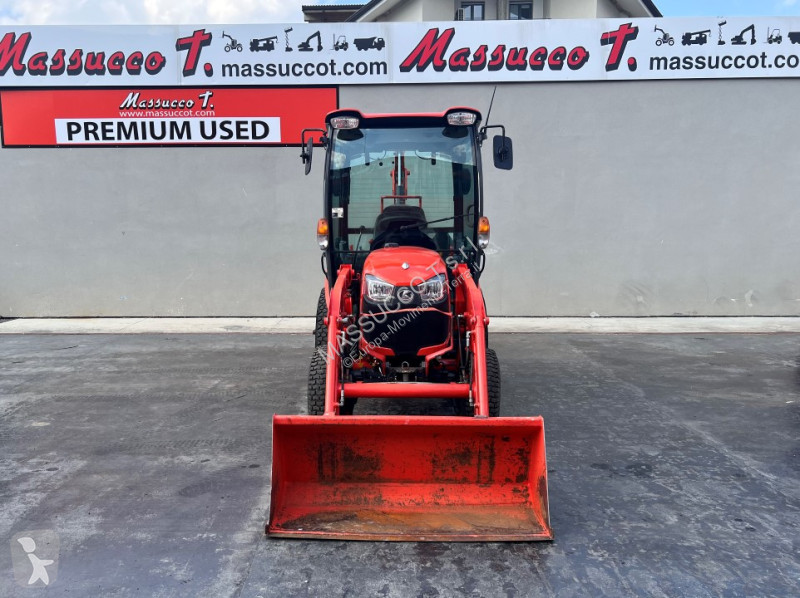 Экскаватор-погрузчик Kubota  B2231 4x4 CON...