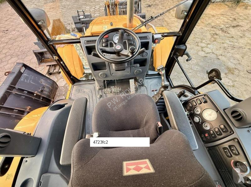 Koparko-ładowarka Mecalac TLB990