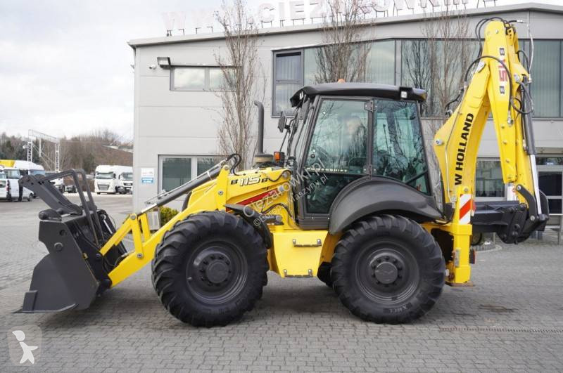 Buldoexcavator New Holland
