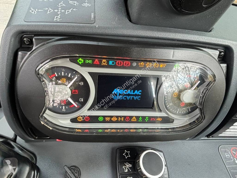Bagr Mecalac TLB 990 PS