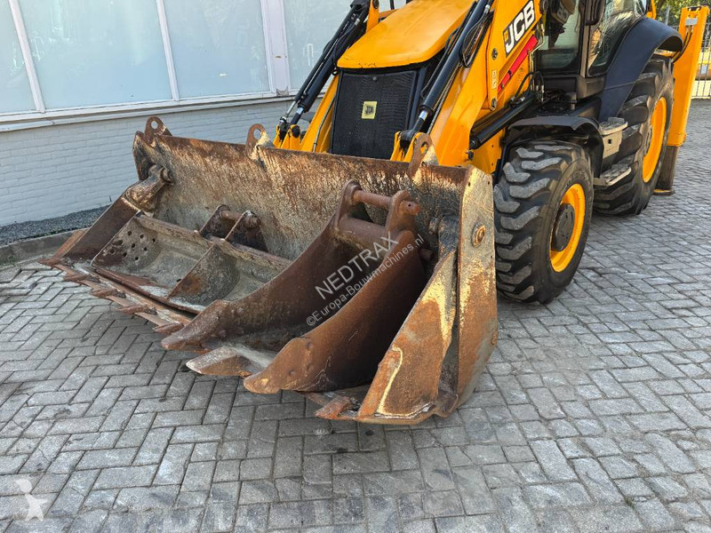 Traktor med grab JCB 3 CX 2017