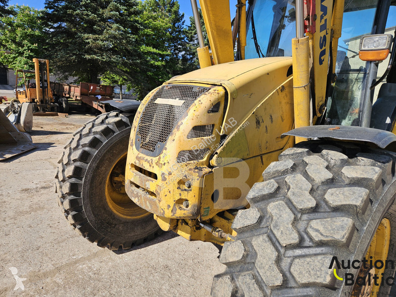 Bagr Komatsu E0