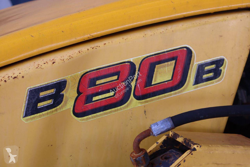 Tractopelle New Holland B80B-SS