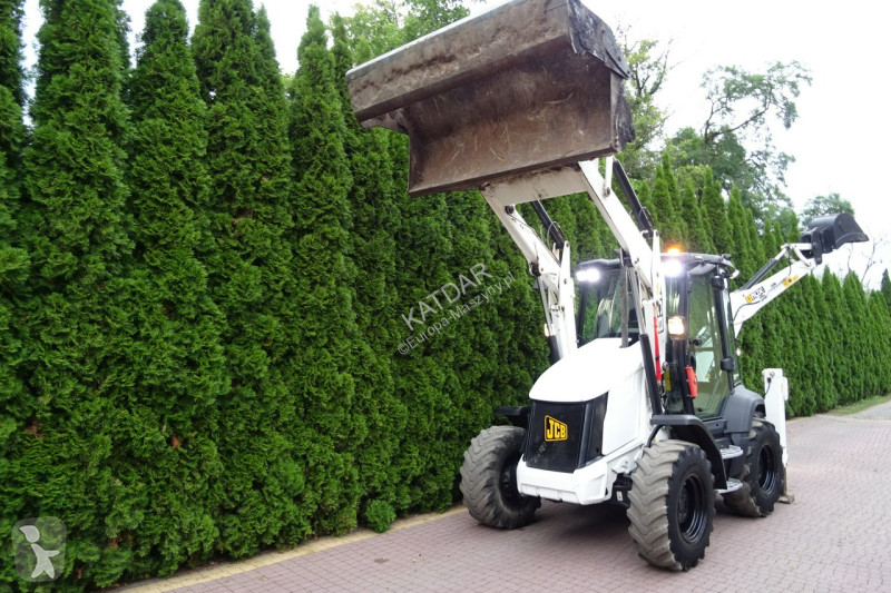 Buldoexcavator JCB 2CX 3CX
