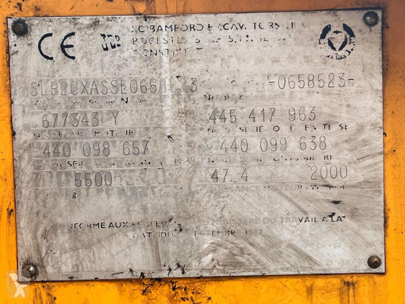 Retroescavadora JCB TRACTOPELLE 5,2T (NET DE...