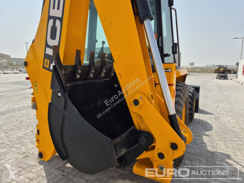 Retroescavadora JCB 3DX PLUS