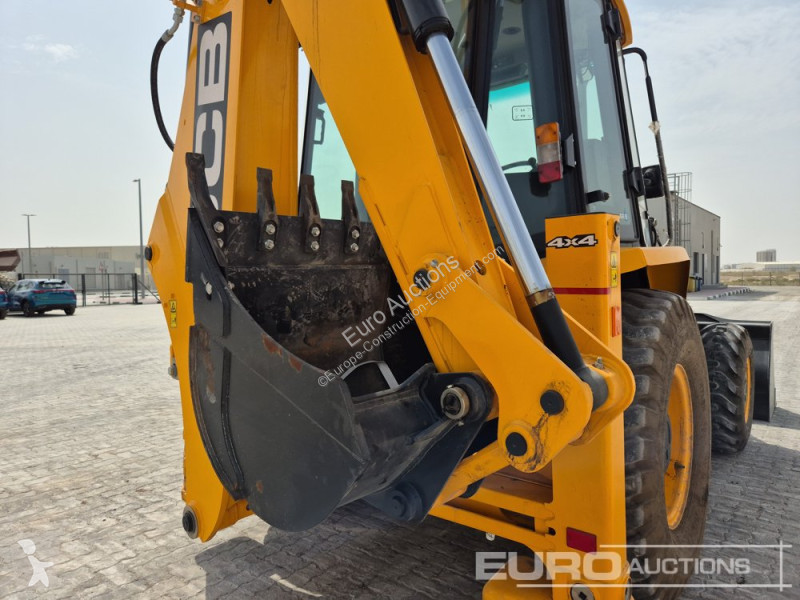 Graaflaadmachine JCB 3DX PLUS