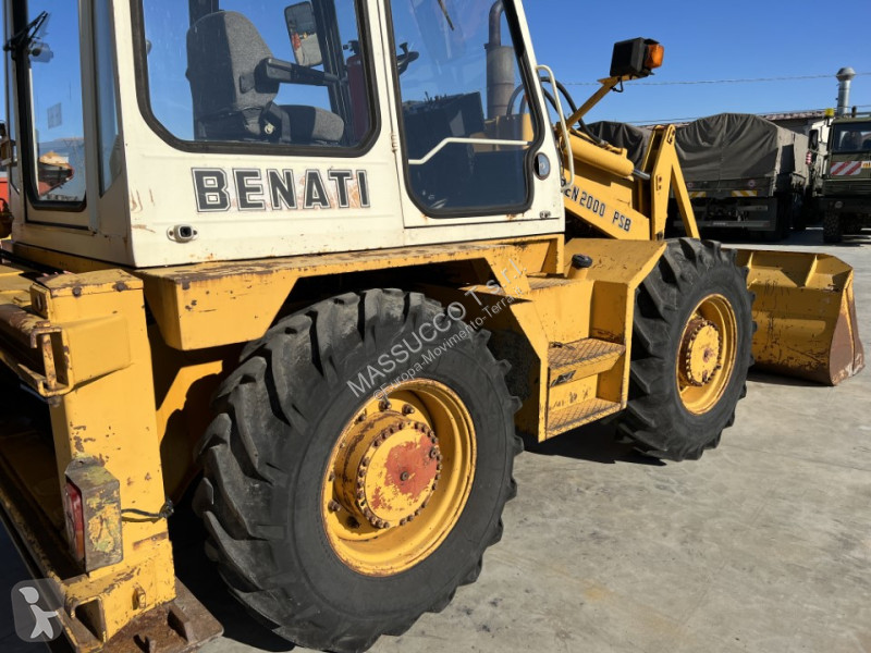 Экскаватор-погрузчик Benati 2000 PSB 4X4