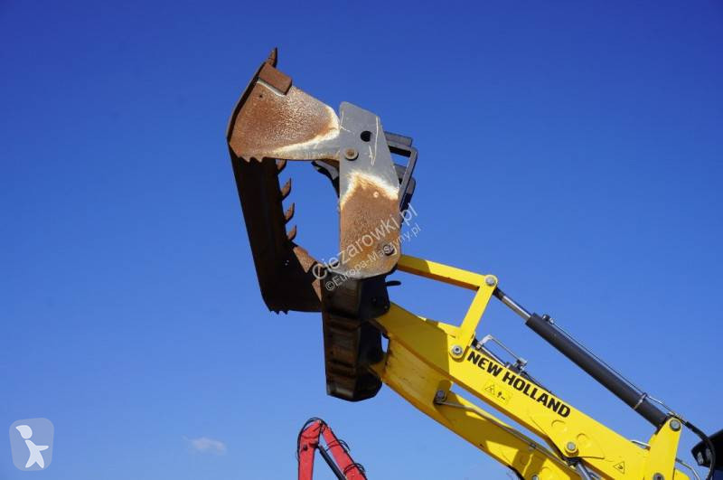 Buldoexcavator New Holland C backhoe loader /...