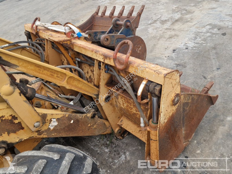 Buldoexcavator  580K