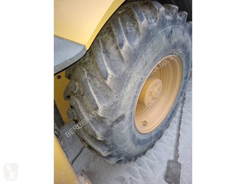 Koparko-ładowarka Caterpillar 428-07