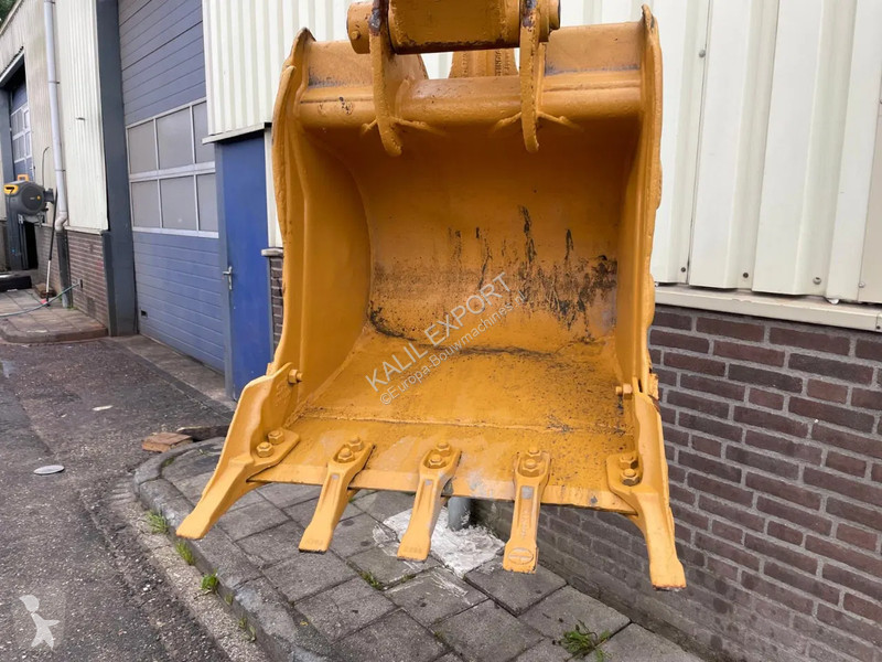 Traktor med grab Caterpillar 424B Backhoe...