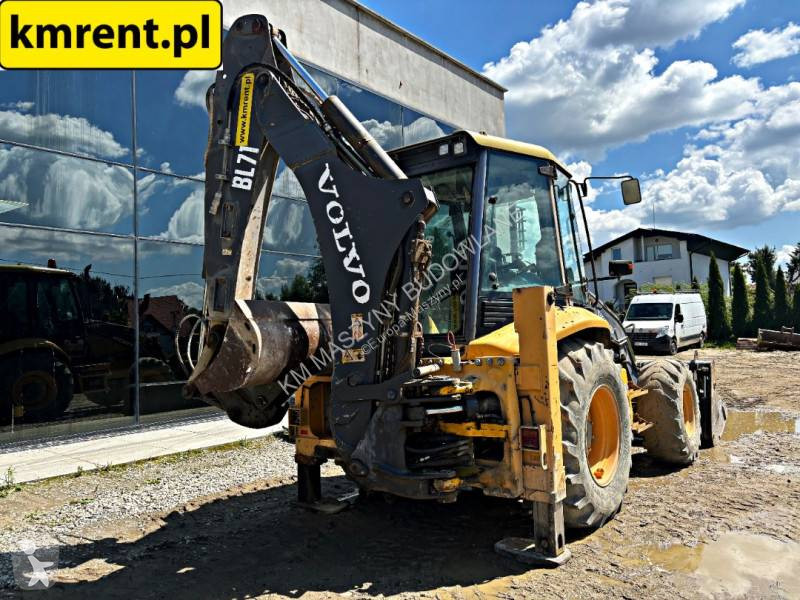 Retroescavadora Volvo BL 71 KOPARKO-ŁADOWARKA...