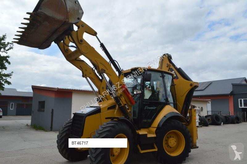 Retroescavadora Caterpillar 444F