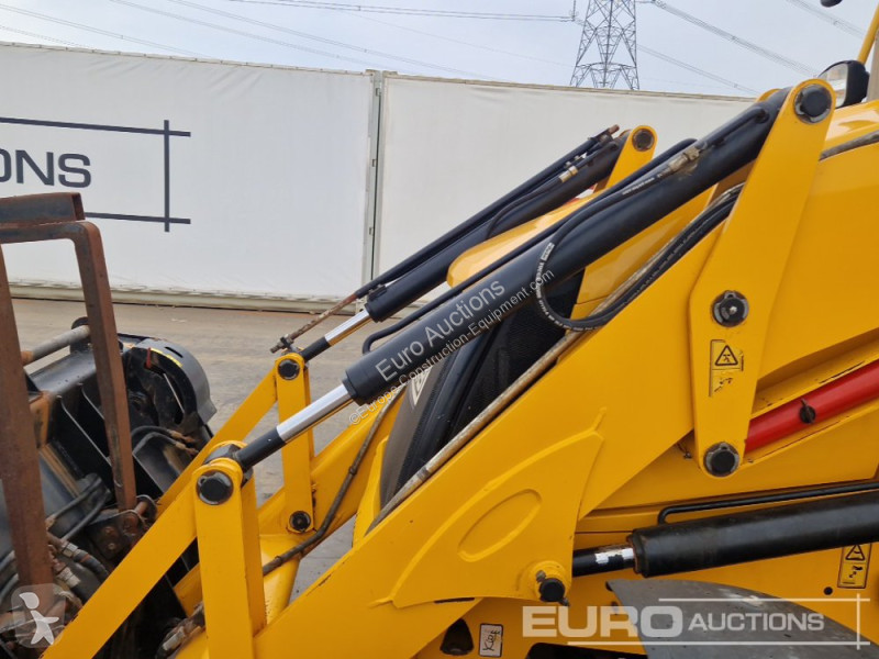 Retroescavadora JCB 3CX P21 ECO