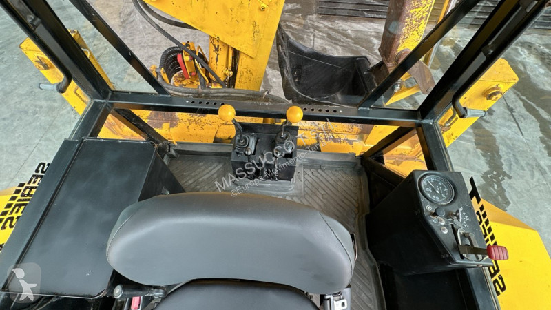 Экскаватор-погрузчик MF Automation 60HX 4X4