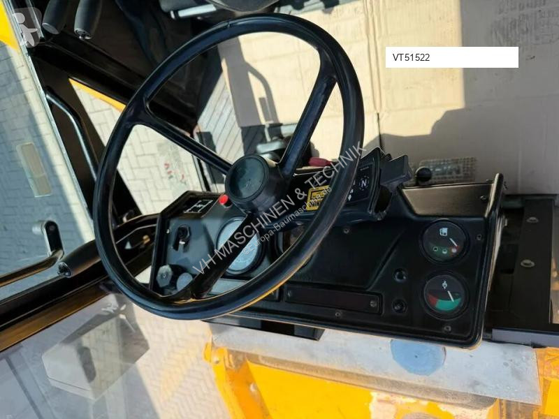 Bagr Massey Ferguson 60HX