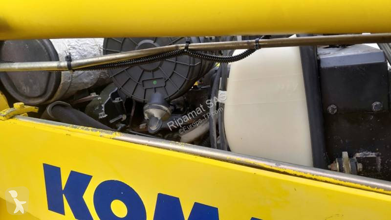 Tractopelle Komatsu