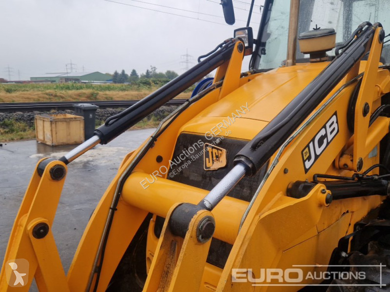 Buldoexcavator JCB 2CX