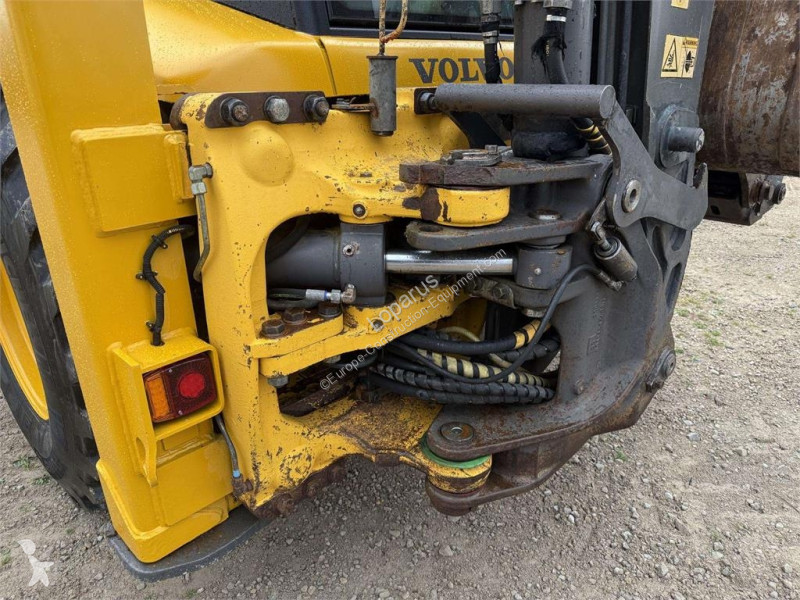 Tractopelle Volvo